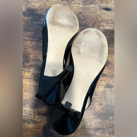 MICHAEL Michael Kors | ladies heels/shoes. Size: 9M. - Picture 10 of 12
